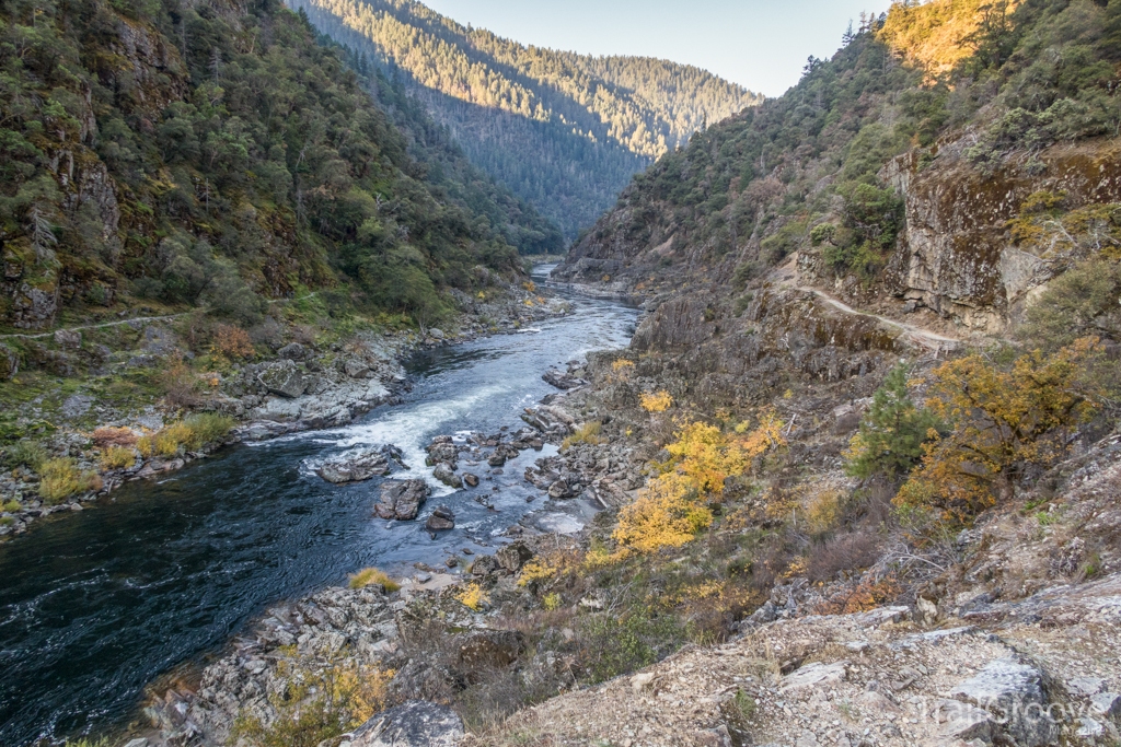 Hiking Along the Rogue River