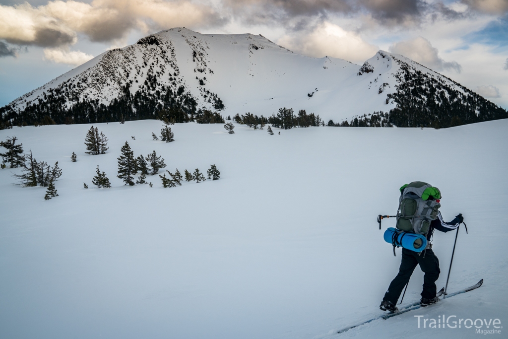 Crater Lake Skiing - Circumnavigation