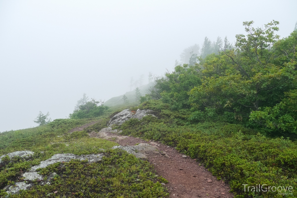 How to Deal with Rain While Backpacking