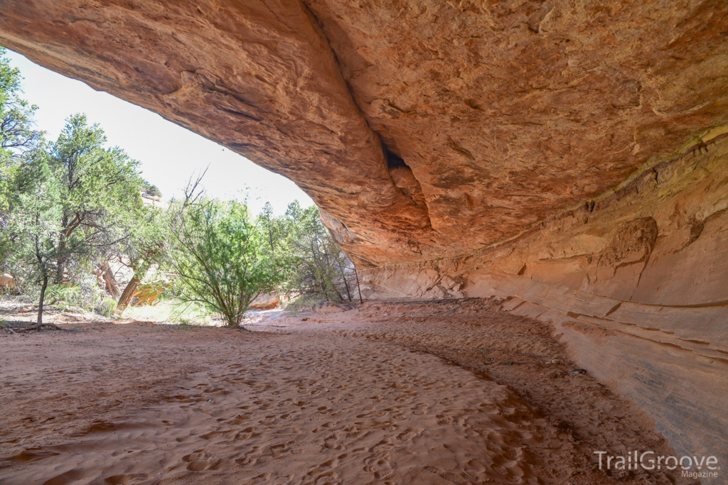 Bullet Canyon - Hiking in Utah