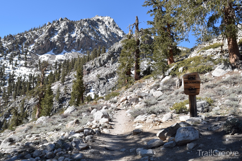 Into the John Muir Wilderness on the Kearsarge Pass Trail