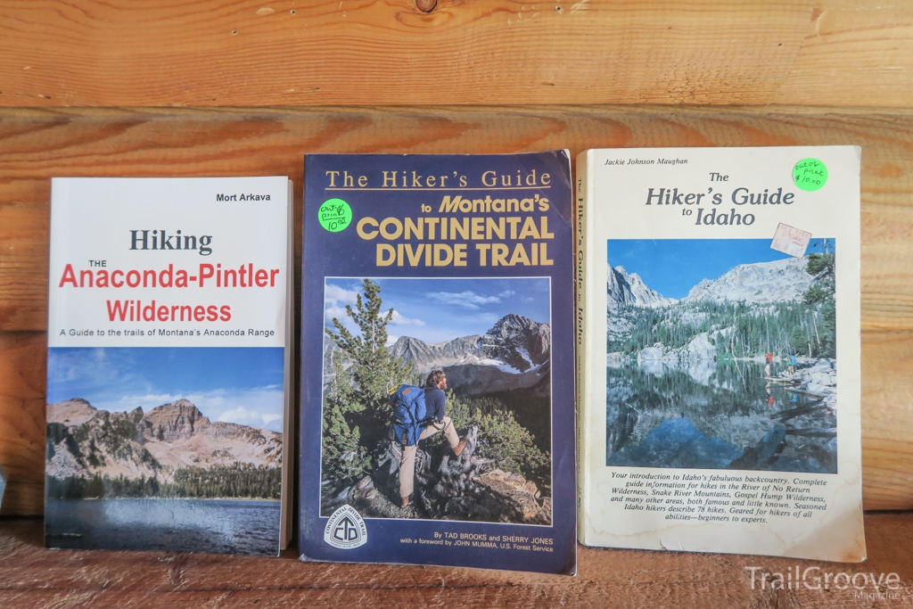 Hiking Guidebooks vs. Digital Resources