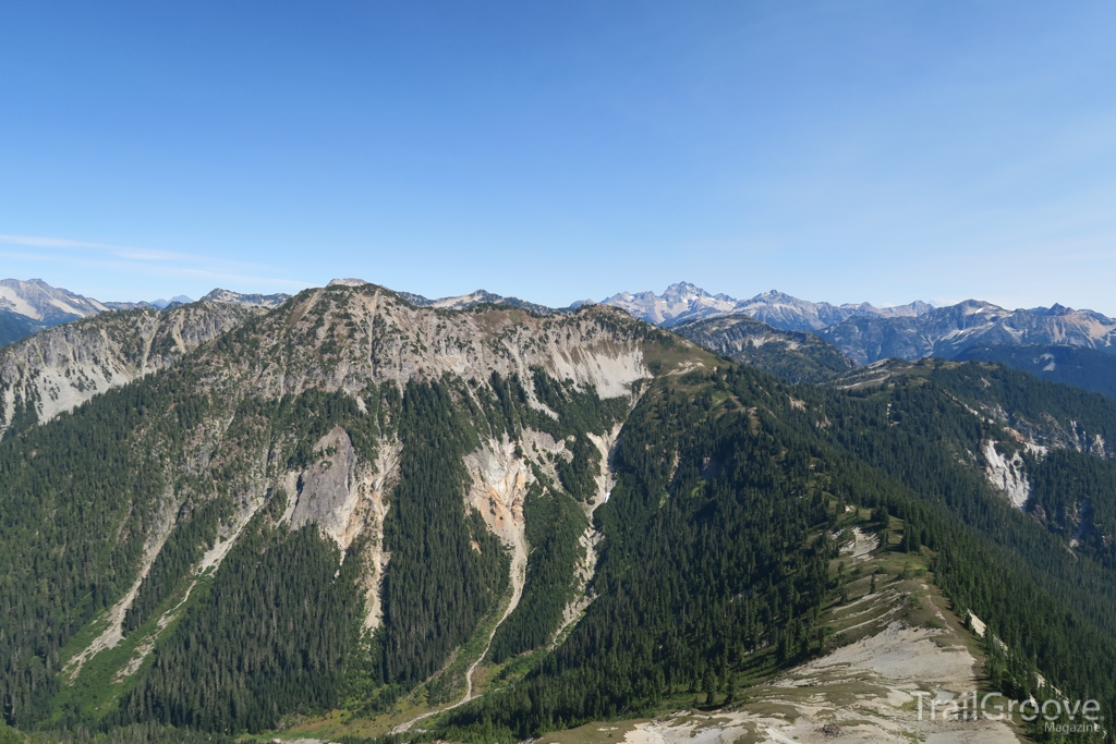 Beautiful Scenery - Backpacking in North Cascades National Park