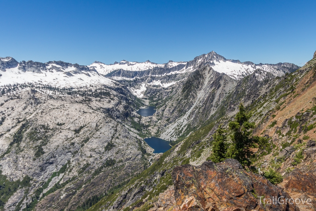 Hiking in the Trinity Alps