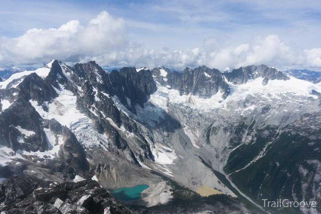 Luna Peak Summit Cascades